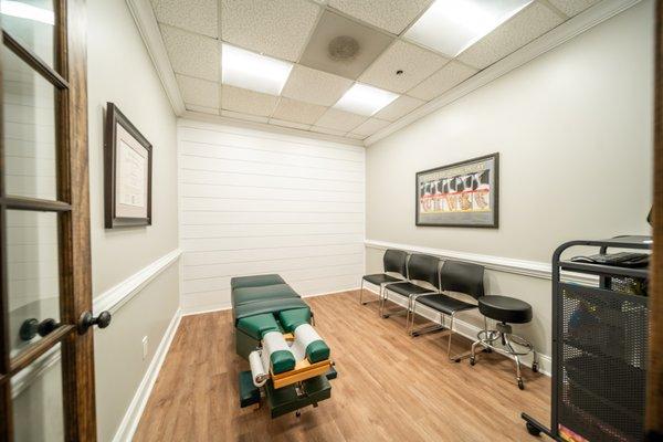 Covid - Compliant Room Available for New Patients. 
 Check out our 5Google Reviews: https://g.page/utdchiropractic