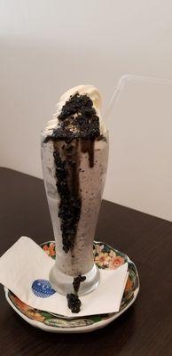 Black Sesame Milkshake is EVIL!!! A must try.