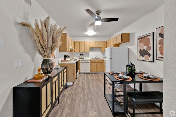 Dining Room in 2x1 Floor Plan.