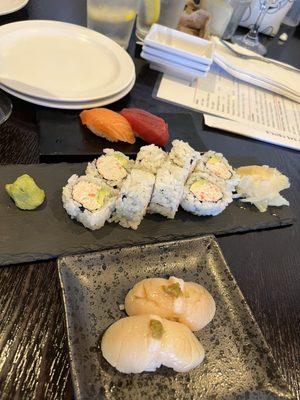 Jumbo Scallops (Hotate) California Cut Roll Salmon Tuna