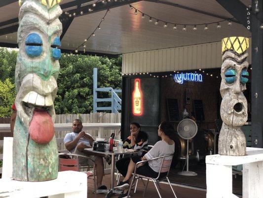 Tropical Spot Tiki Bar & Grill