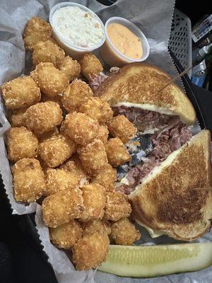 Rueben and tots