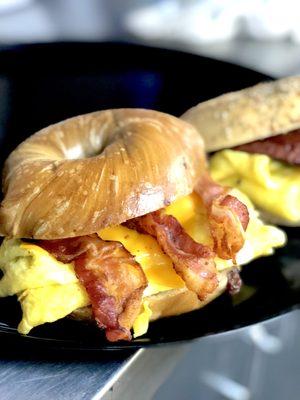 Breakfast sandwich