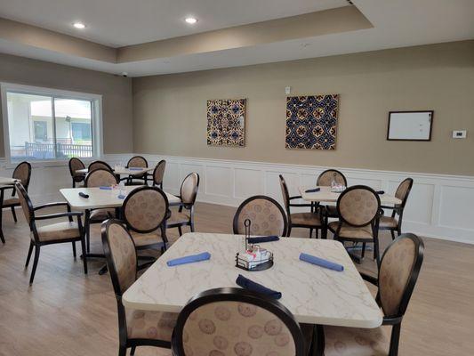 Hampton Manor of Bloomfield Hills - Memory Care Dining