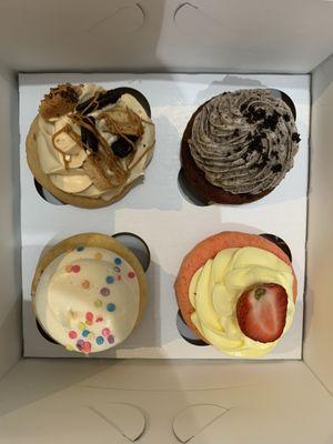 Assorted cupcakes