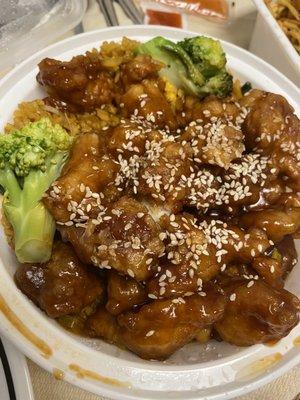 Sesame chicken with pork fried rice