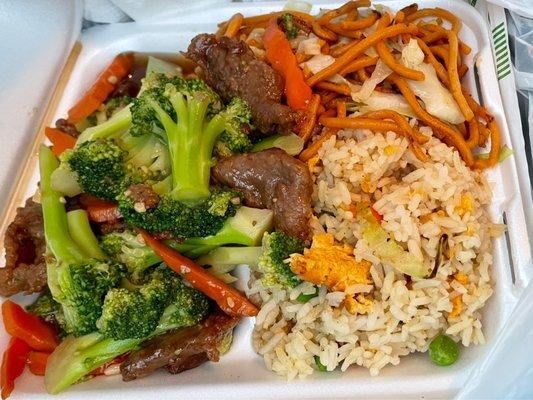 Broccoli beef with half n half rice n noodles