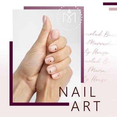 Lightweight and elegant accent for one or two nails.
Colors, stickers or rhinestones. 
Thematic pictures for the holidays.