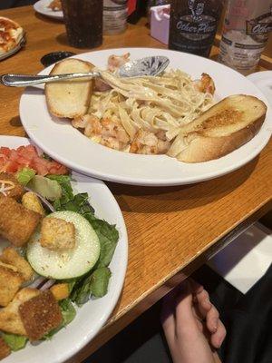 Shrimp fettuccine Alfredo