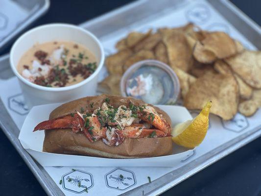 Connecticut Lobster Roll and Lobster Bisque