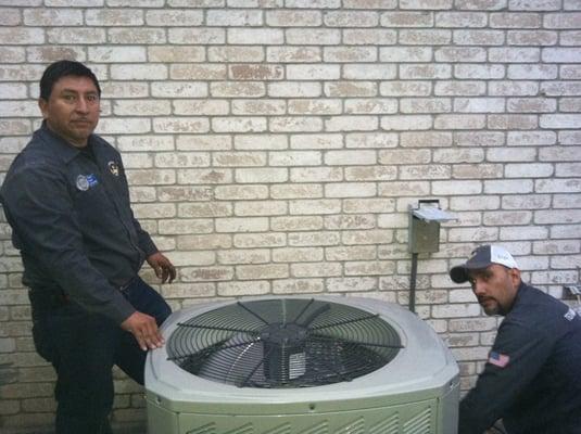 air conditioning repair in san antonio performed by our award winning HVAC technicians. Do you need air conditioner service?