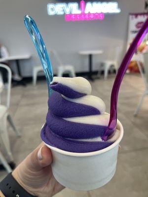 BOBA SOFT SERVE (Vanilla / Ube)