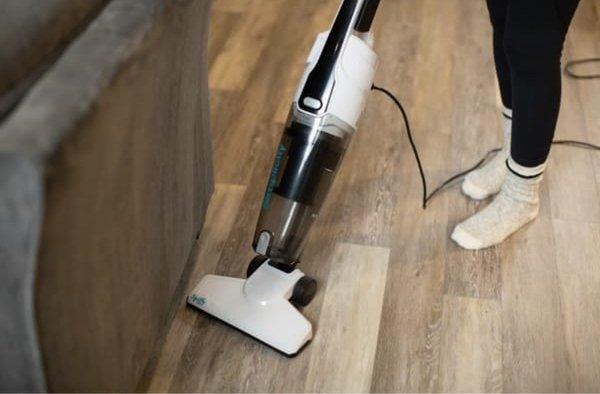 S60 Barr floor stick vac