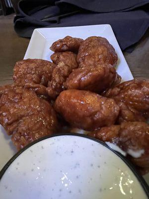 Honey BBQ boneless wings