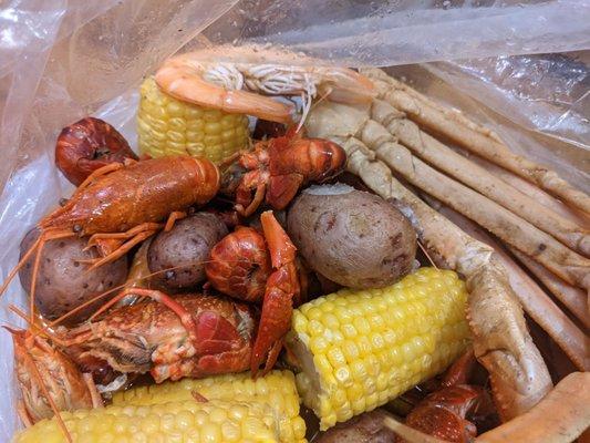 January 16 2021; Make Your Own Catch (2 clusters of snow crab legs, 1lb crawfish, 1lb shrimp, Du Jour special sauce; $59.87).