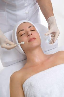 Derm Renewal Clinical Peel