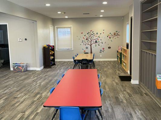 2-3 year old class room.