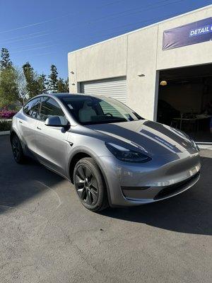 2025 Tesla model y full body PPF installation STEK film and window tint ppf shop Riverside ca Tesla wrap