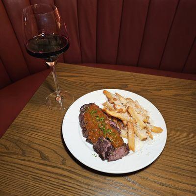 Steak Frittes w. Red Chimmichurri