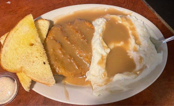 Country Fried Steak w/ Mashed Potatoes