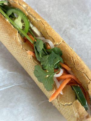 Banh mi special (dac biet in Vietnamese)