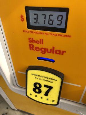 Filling up on the cheaper gas in Georgia. Got an extra 5 cents off with my Shell rewards.