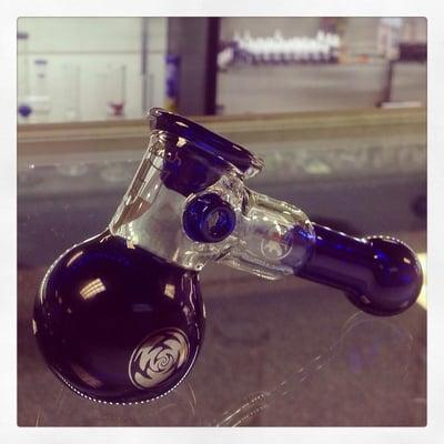 Illadelph hammer hand pipe