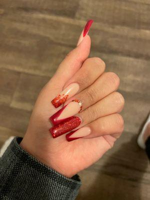 nails