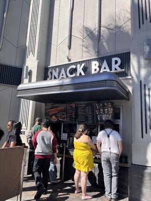 Snack bar