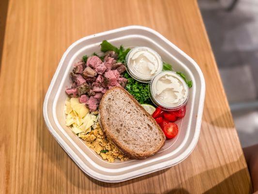 Steak Kale Caesar (Steak)