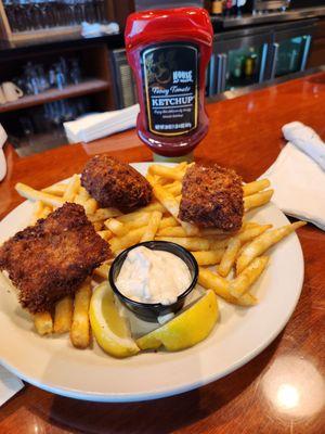 Fish  cubes and chips ...just okay...