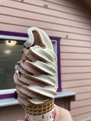 Soft serve swirl