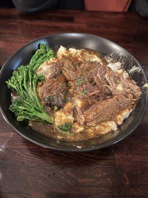 Brisket with mashed potatoes and broccoli - SO GOOD!