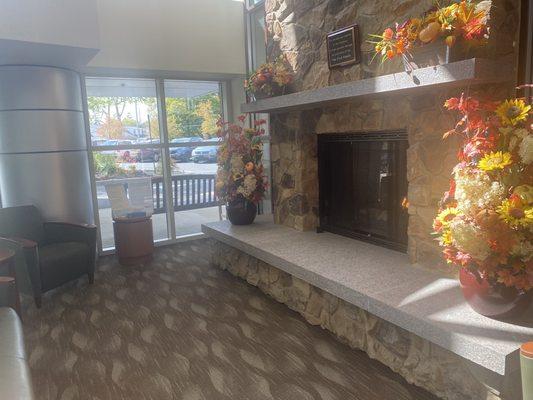 Lobby seating area dressed for Fall