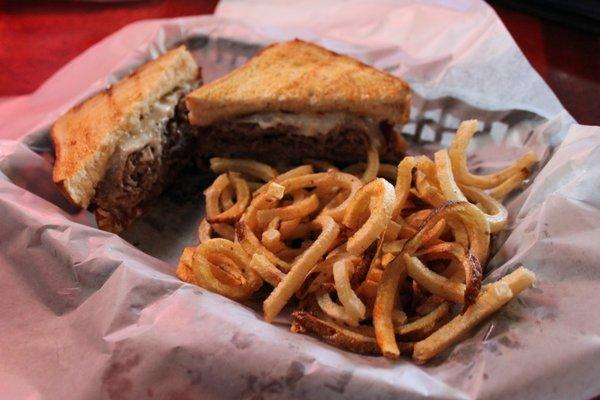 Blackjack Sandwich Sandwich & Fries