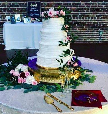 Simple Wedding Cake