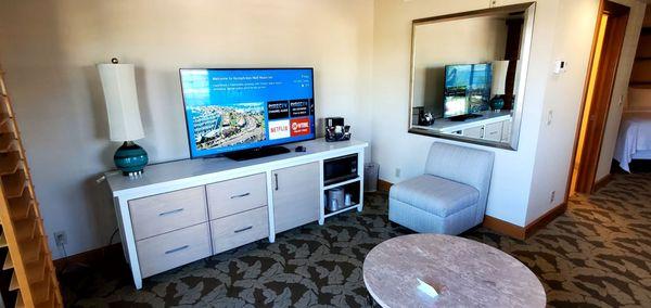 Luxury Junior Suite Entertainment Center