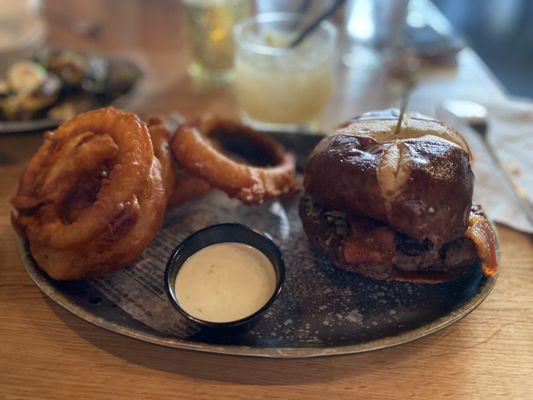 Irish Pub Burger