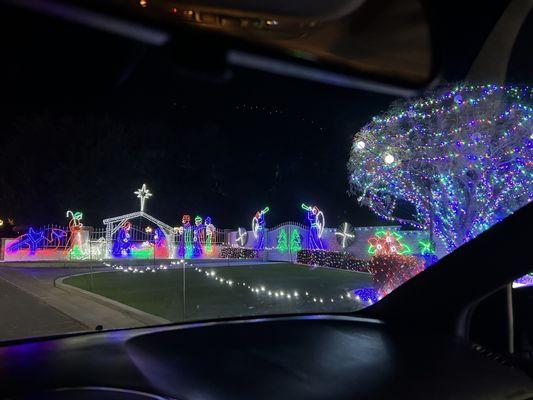 Kingman Christmas Lights House- The Prestons