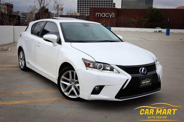 Lexus ct200h 2015