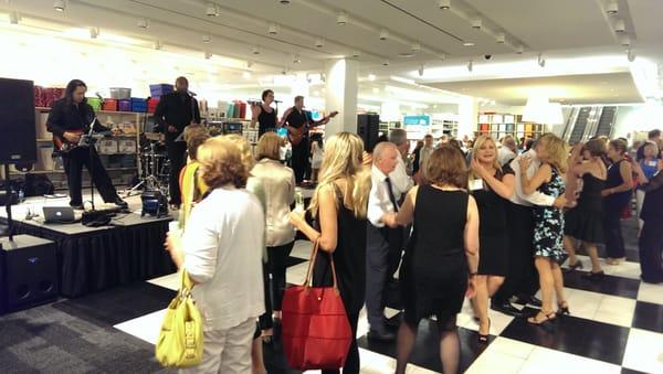 Spoken Four kept us dancing at The Container Store Oakbrook Center Grand Opening Party.