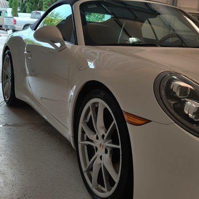 Beautiful Porche Carrera got a Simple wash and interior vacuum and wipe-down.