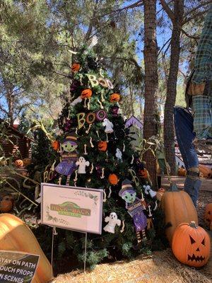 Neck & Back Halloween tree.