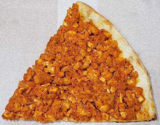 Buffalo Chicken slice: it's good, go for it!