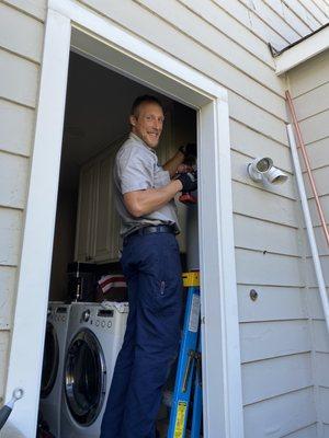 Plumber Ed replaced hot water heater for customer in Belmont