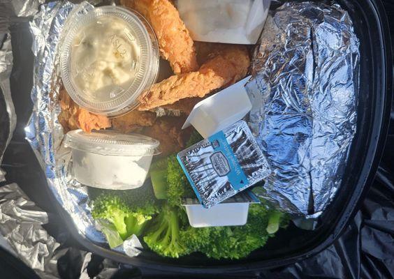 Fried shrimp platter (packaged to go)