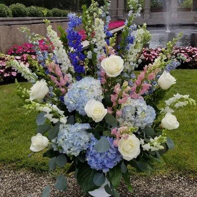 Ceremony floral spray