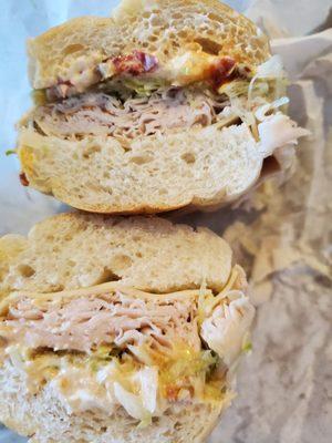 Boars head oven gold turkey with mayo and spicy relish