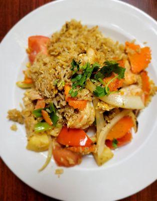 Pineapple shrimp fried rice