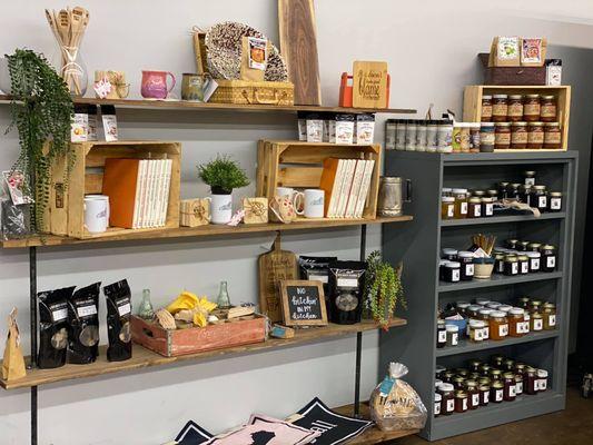 Local LEX Market |  Lexington's Best Kentucky Makers Market | Shop Unique Gifts from Kentucky Makers